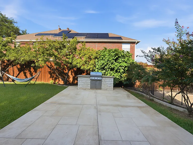 2416 McCarran Dr — Photo 47