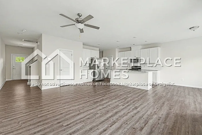 3 bed, 2.5 bath, 2016 sqft, $2,132 — Photo 4