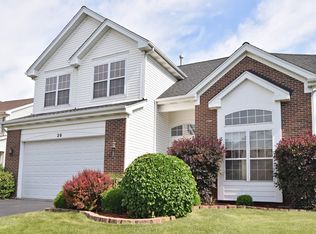 20 Prairie Pointe Ln, Streamwood, IL 60107