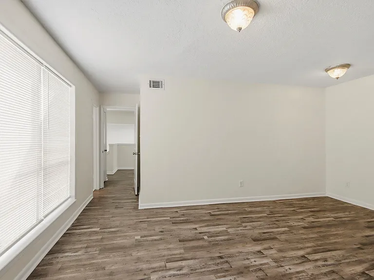 20315 Sunny Shores Dr #B — Photo 23