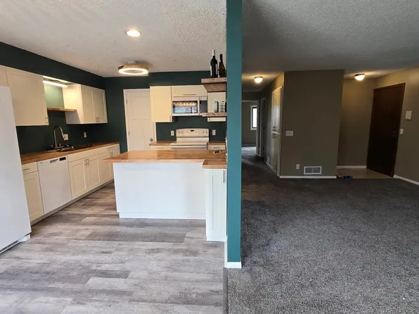 5 Crusader Ave E APT C, West Saint Paul, MN 55118