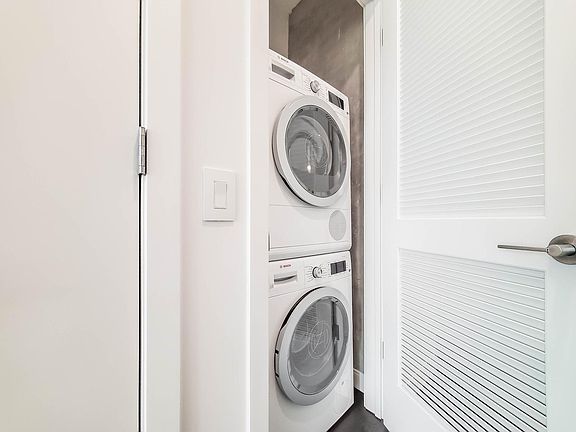 5th image of 451 E Waterside Dr #3603
