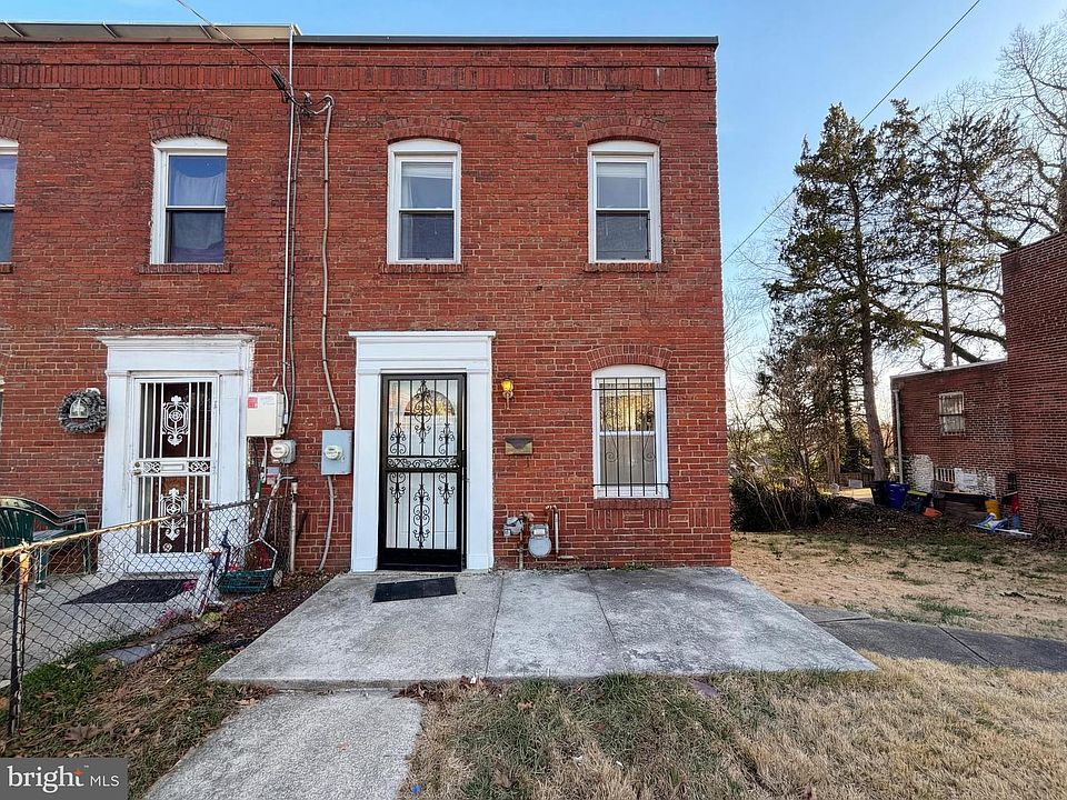 1st image of 701 Atlantic St SE