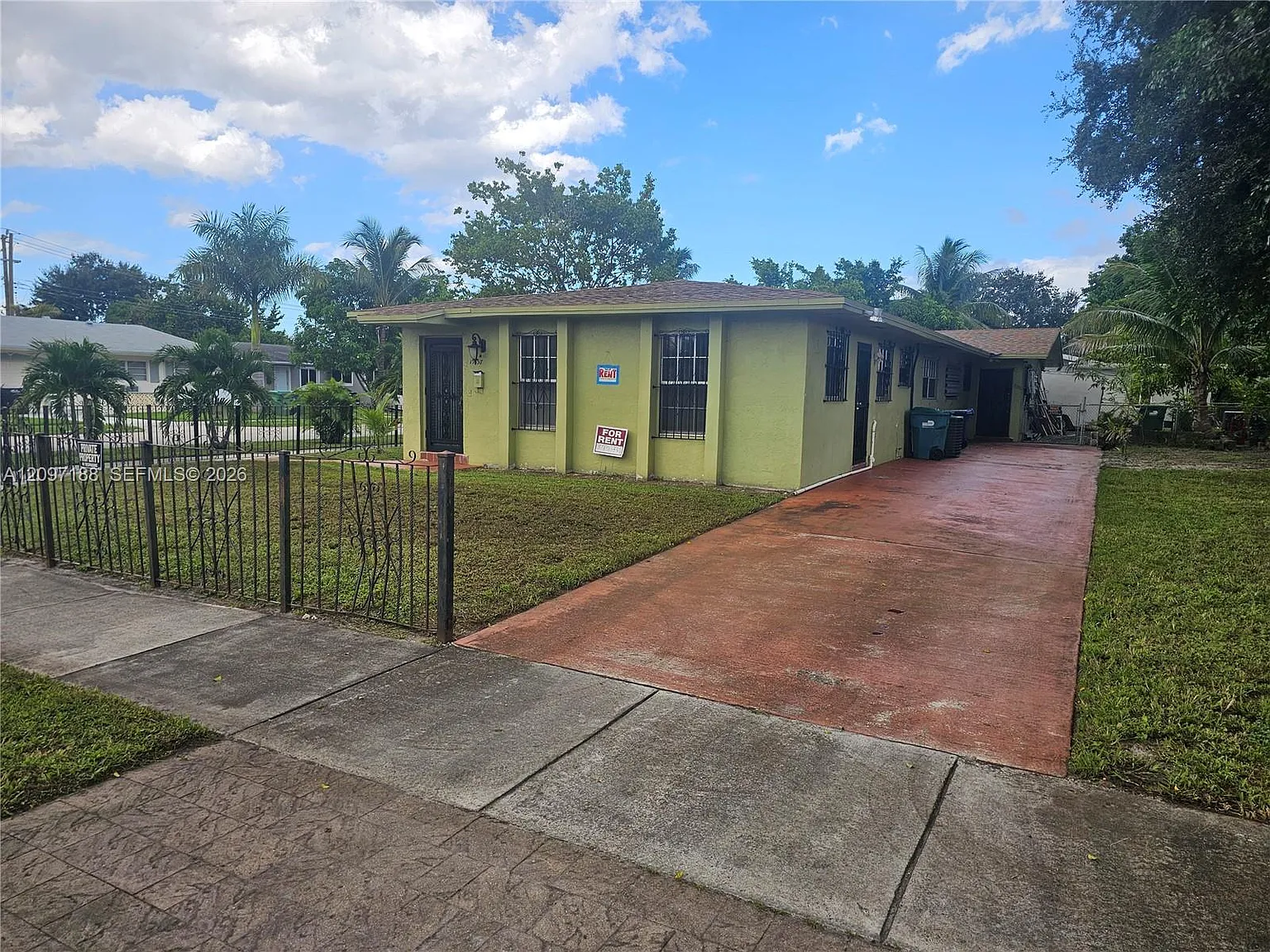Golden Glades Acres — Photo 4