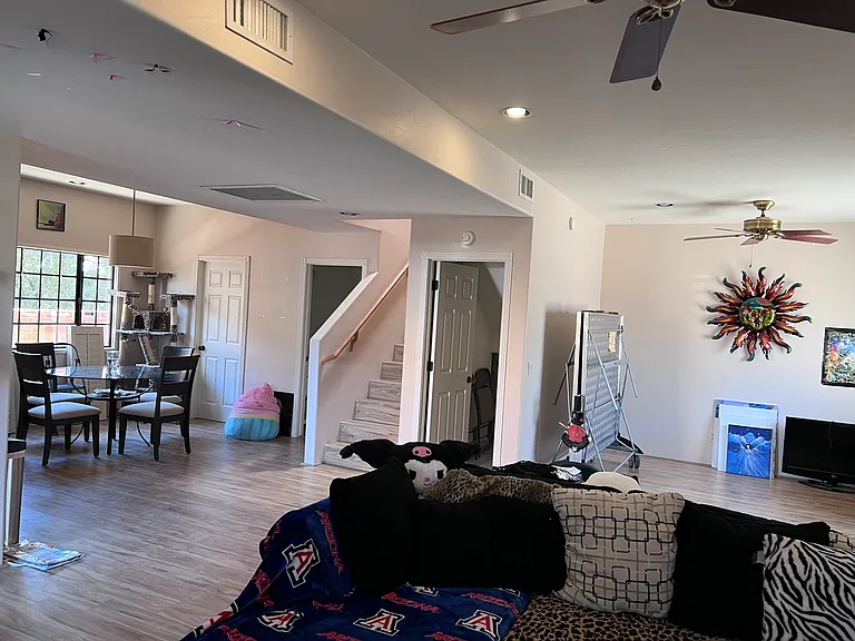 1015 N Olsen Ave — Photo 7