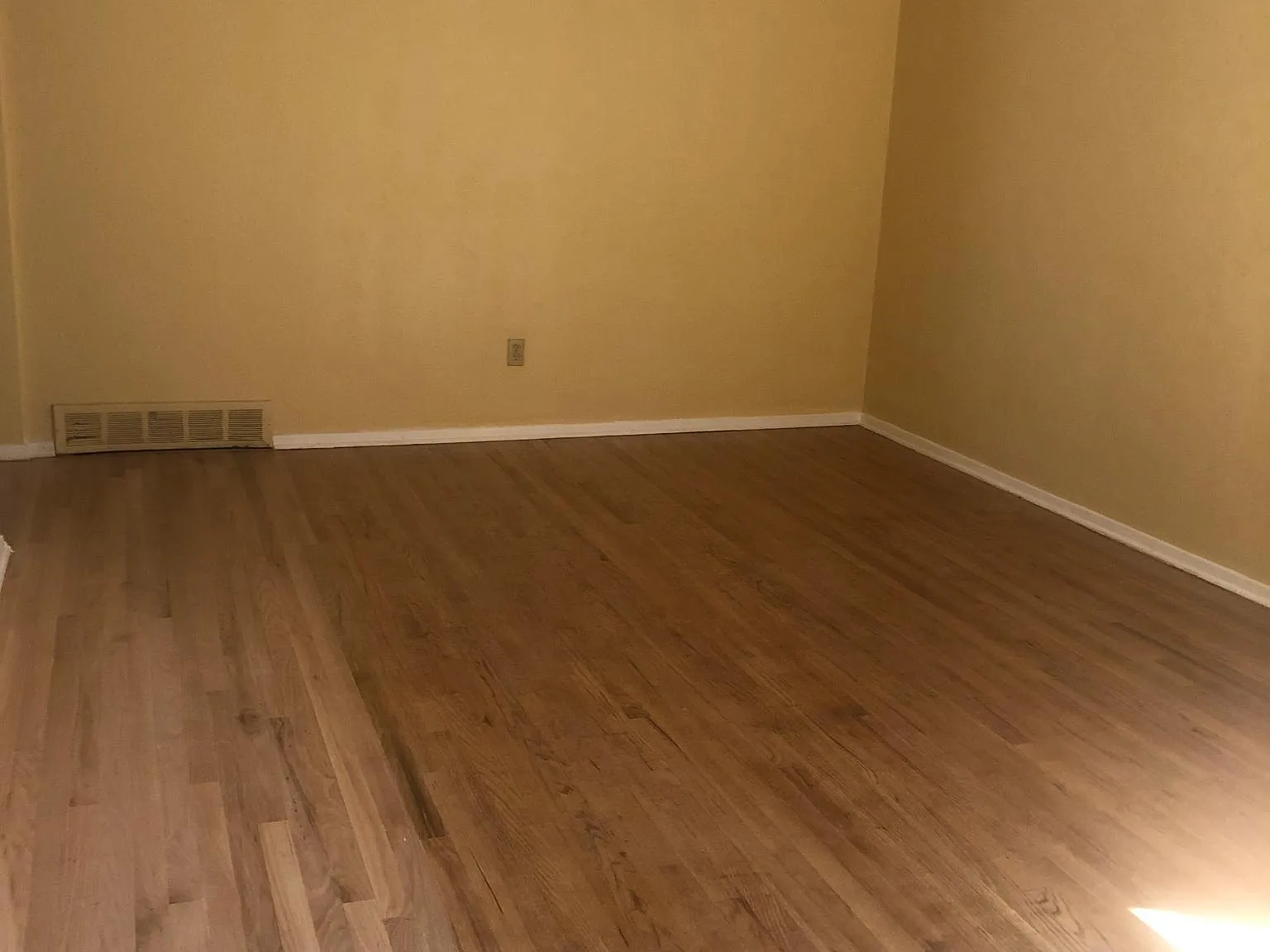 4 bed, 1650 sqft, $3,250 — Photo 2