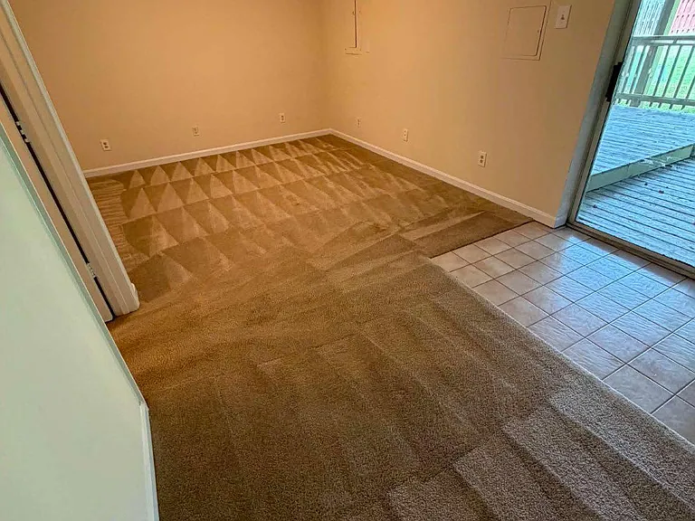 102 Cabin Ct — Photo 15