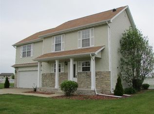 203 Talon Dr, Valparaiso, IN 46385