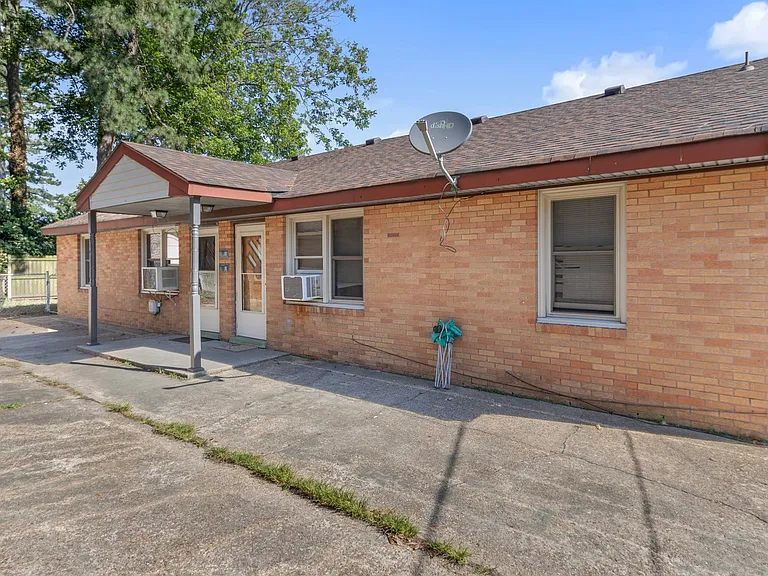 9103 Hammett Ave #B — Photo 15