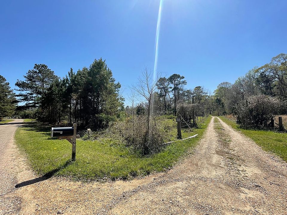 2nd image of 9978 Trails End