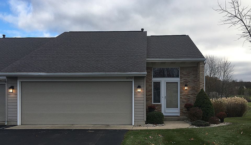 1st image of 1050 Fairfield Dr