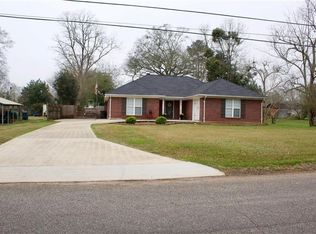 10588 Mildred Ave, Grand Bay, AL 36541