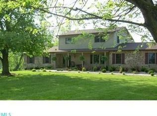 181 Apple Blossom Rd SW, Pataskala, OH 43062