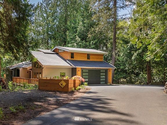 2nd image of 5008 62nd Ave NW