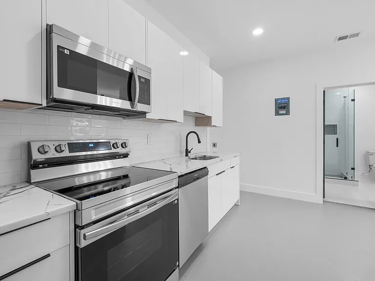 1005 Glenview Dr — Photo 31