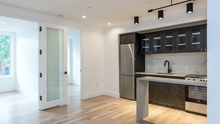 Rented by Nooklyn NYC LLC | media 75