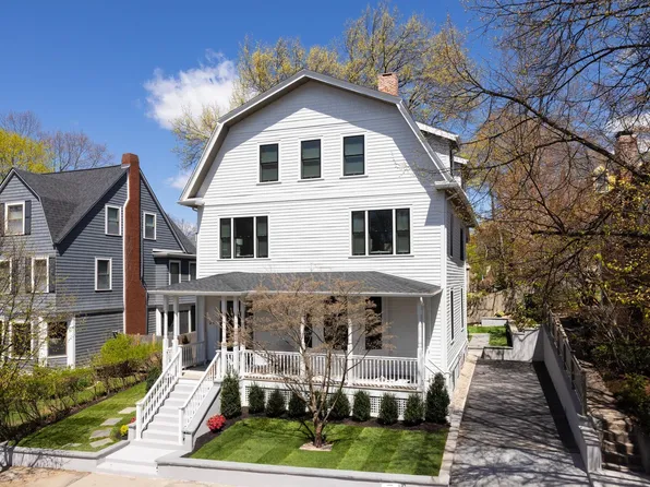21 Kent Sq #2, Brookline, MA 02446