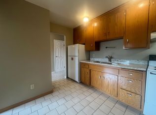 804 6th St NW APT 14, New Brighton, MN 55112