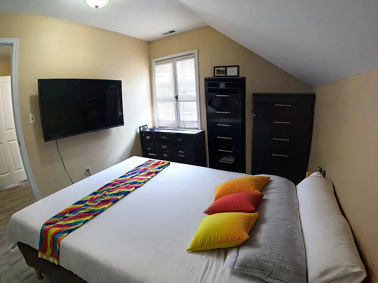1661 Hillcrest Rd #3 — Photo 6