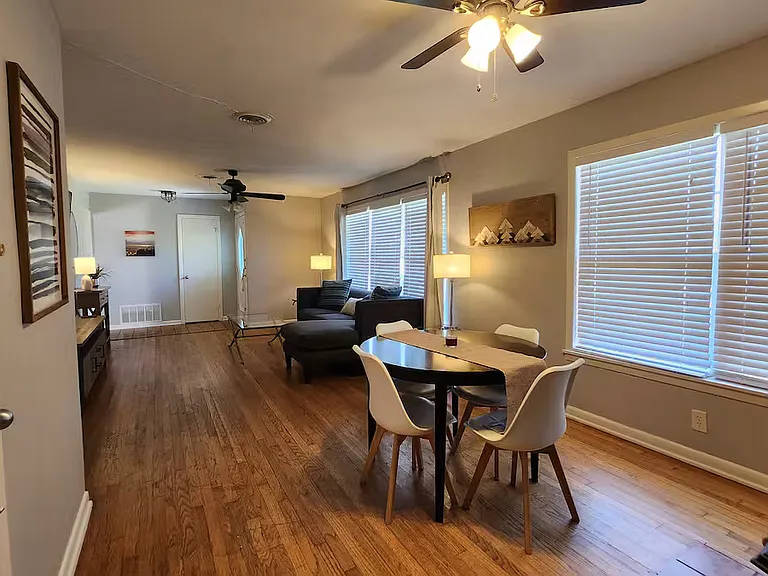 910 N Bonnie Brae St — Photo 5