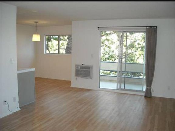 4th image of 1235 Brockton Ave APT 209