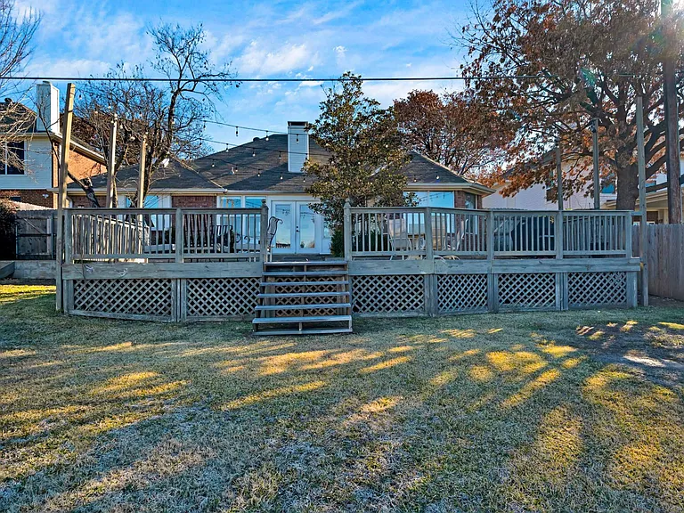 5202 Heatherdale Dr — Photo 44