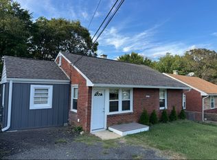 6615 Saint Barnabas Rd, Oxon Hill, MD 20745