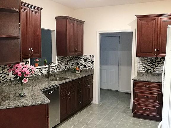 5th image of 136 Bishops Forest Dr