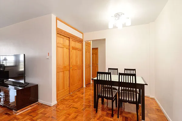 Sold by Benjamin Realty Since 1980 | media 5