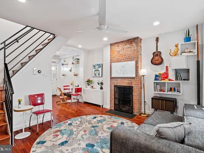 919 Hall St, Philadelphia, PA, 19147