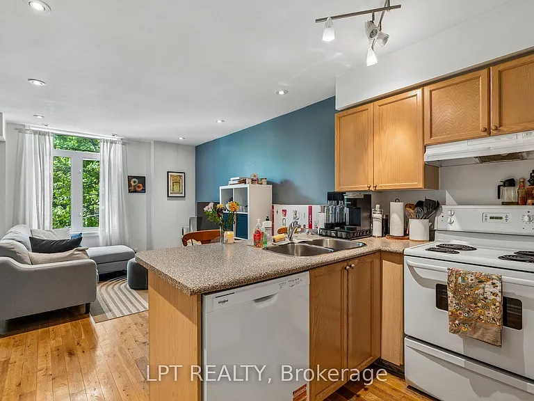 7 Shank St #704 — Photo 15