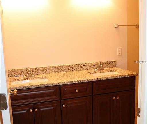 5th image of 3078 Blaine Cir