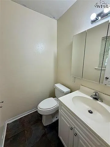 5403 Dewey St — Photo 15