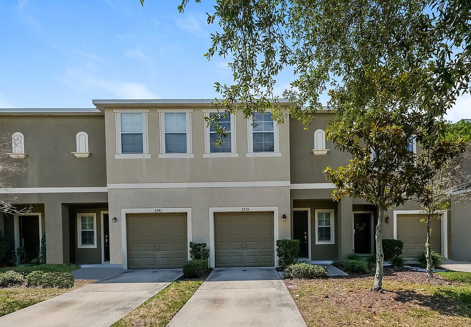 1st image of 6739 Holly Heath Dr