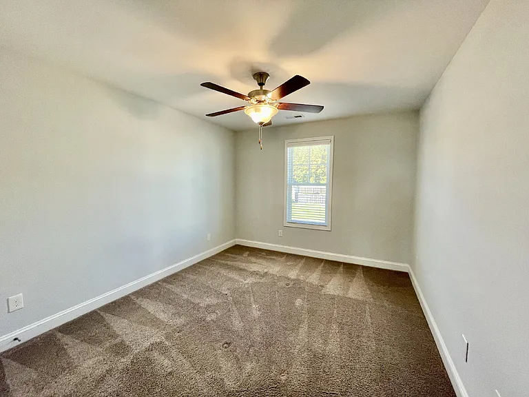 5137 Thruway Rd — Photo 19