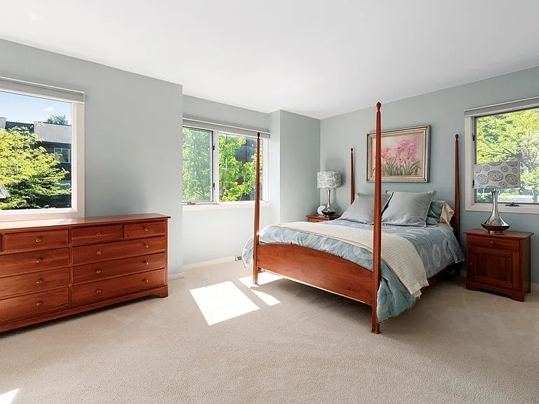 243 Perkins St #1 — Photo 12