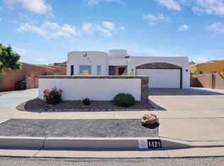 1421 Sara Way SE, Rio Rancho, NM 87124