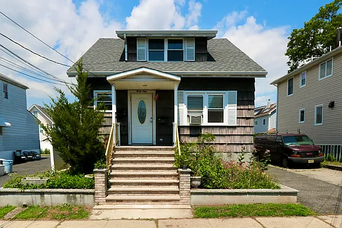49 Jordan Ave #2 Photo 1