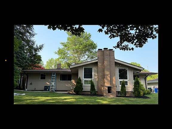 2nd image of 7689 Alan Pkwy