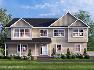 17 Lindsey Ct, Plattekill, NY 12589