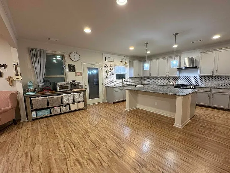 2034 Brittlebank Ln — Photo 8