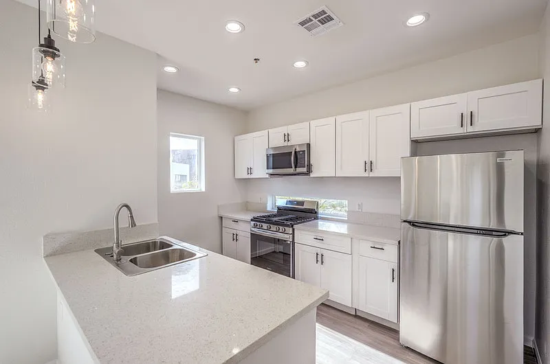 51 E Texas Ave #2103