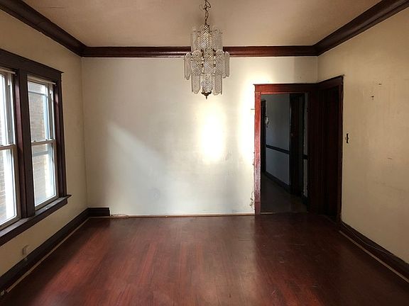 5th image of 6224 S Campbell Ave