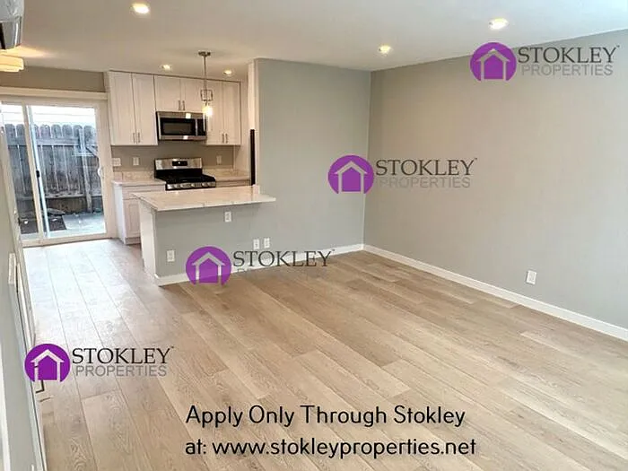 3 bed, 1.5 bath, 1030 sqft, $2,835 — Photo 4