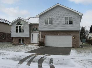 14004 S Wayman Ln, Robbins, IL 60472