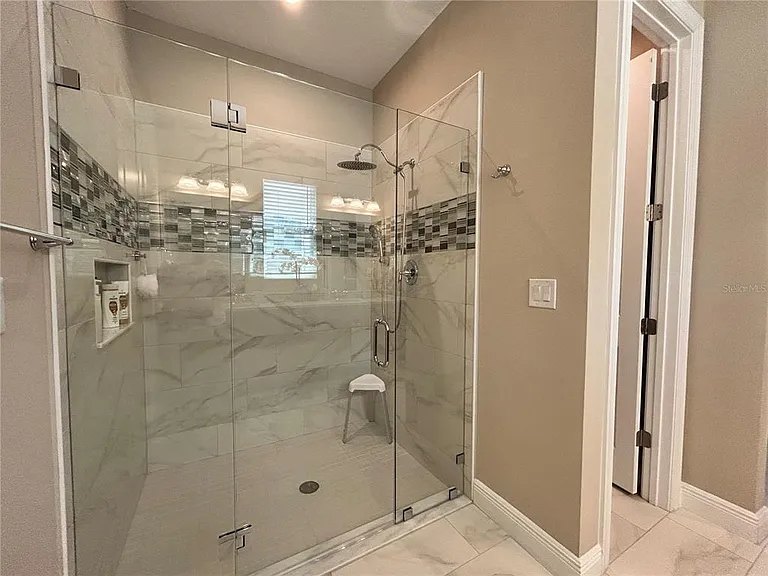 6085 Hidden Branch Dr — Photo 40