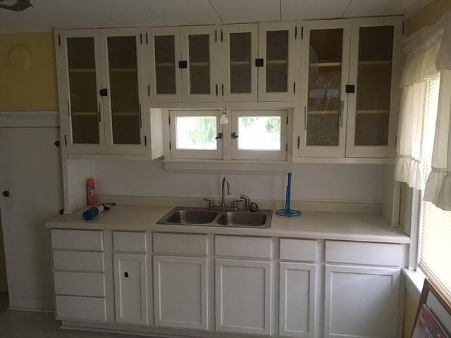 2nd image of 6718 W Bradley Rd