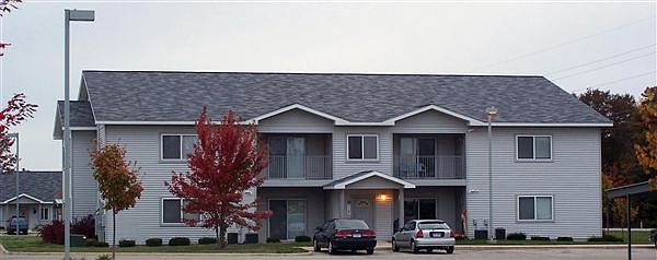 2 bedroom apartment building