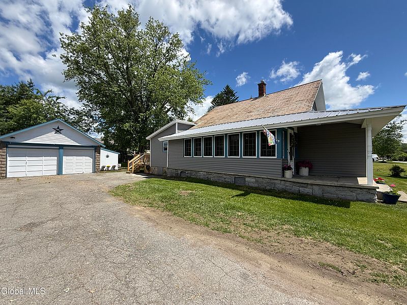 2nd image of 6 Homer Avenue