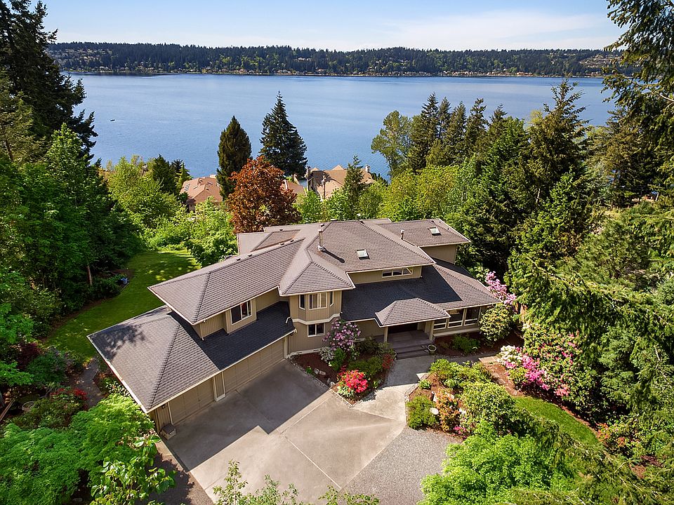 1st image of 1815 Lake Sammamish Pkwy SE